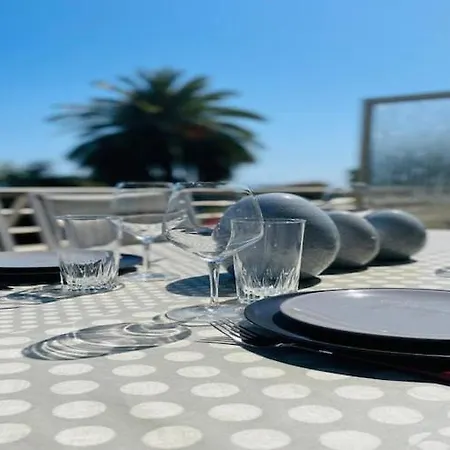 Sea View In Golfe-juan Near Cannes Apartment *