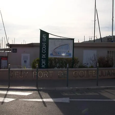 Sea View In Golfe-juan Near Cannes Apartment *